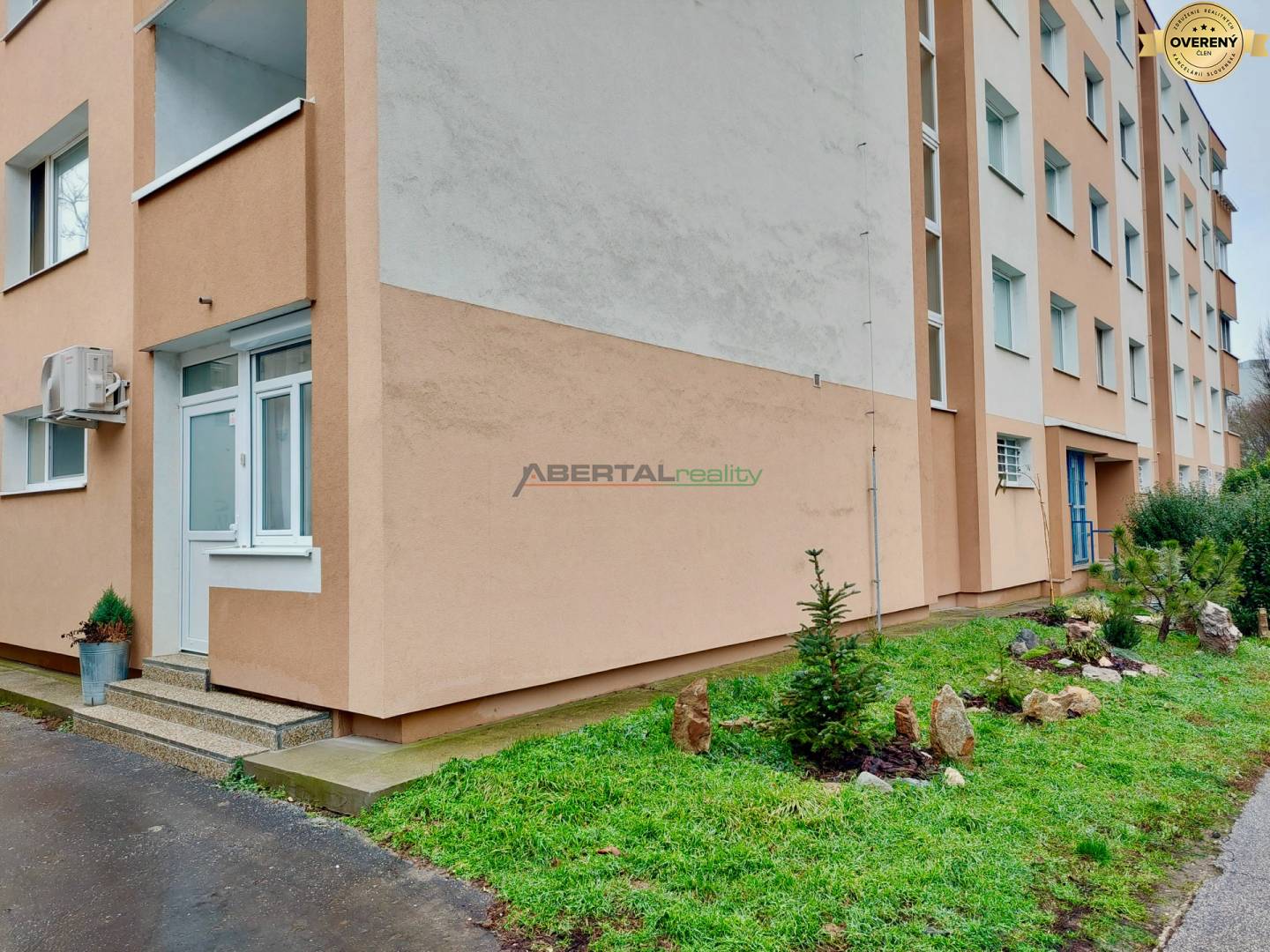Rent Offices, Offices, Strečnianska, Bratislava - Petržalka, Slovakia