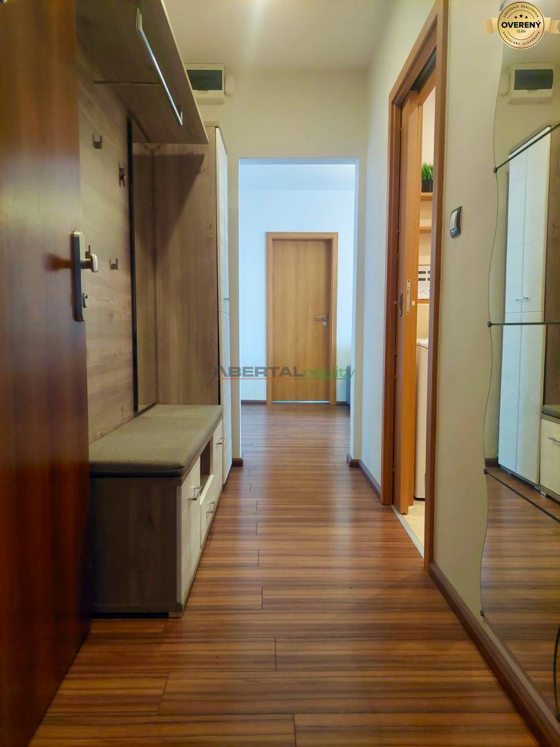 Rent Two bedroom apartment, Two bedroom apartment, Topoľčianska, Brati