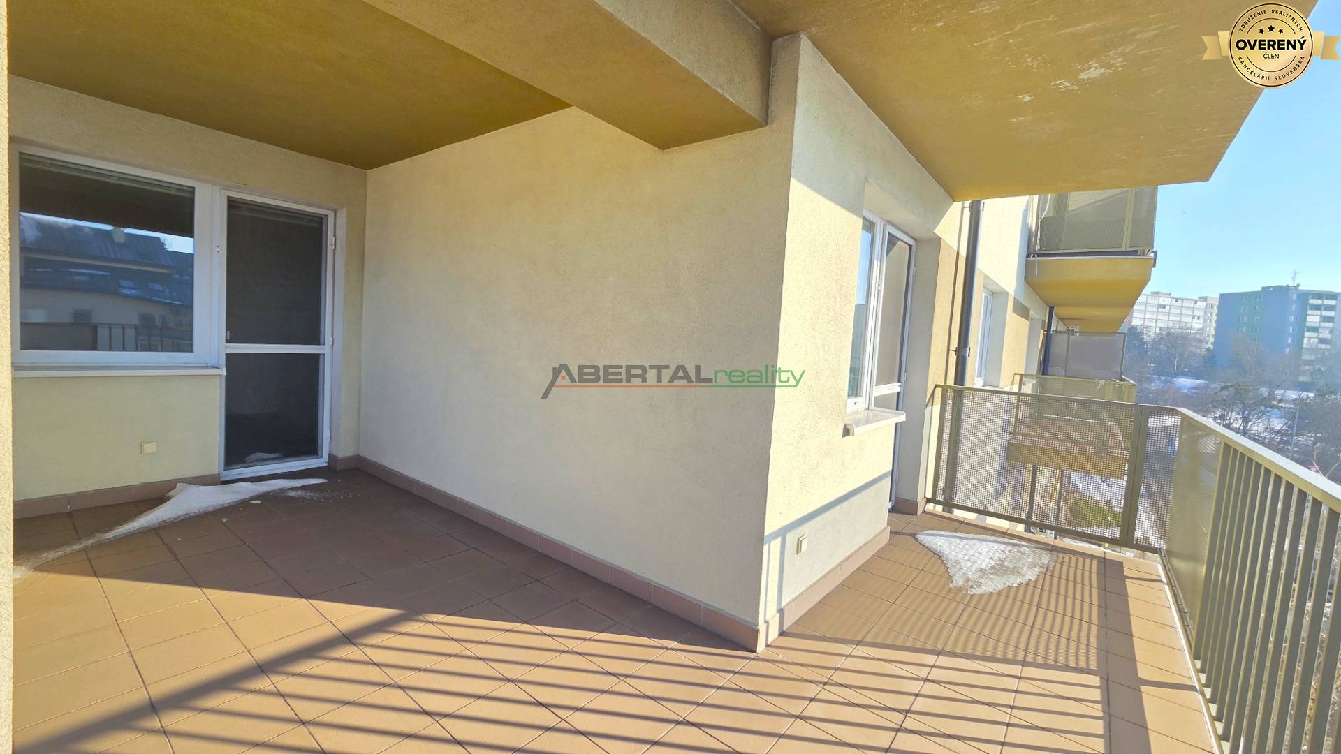 Sale Three bedroom apartment, Three bedroom apartment, Svätej rodiny,