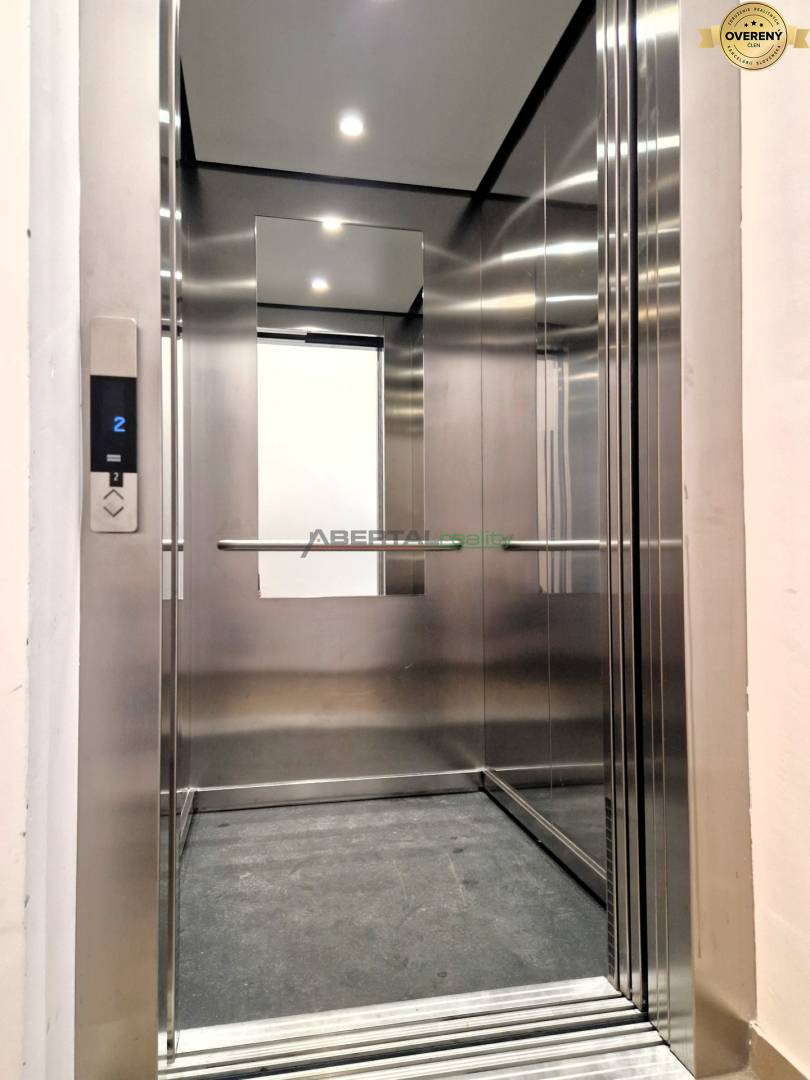 Rent One bedroom apartment, One bedroom apartment, Broskyňová, Senec,