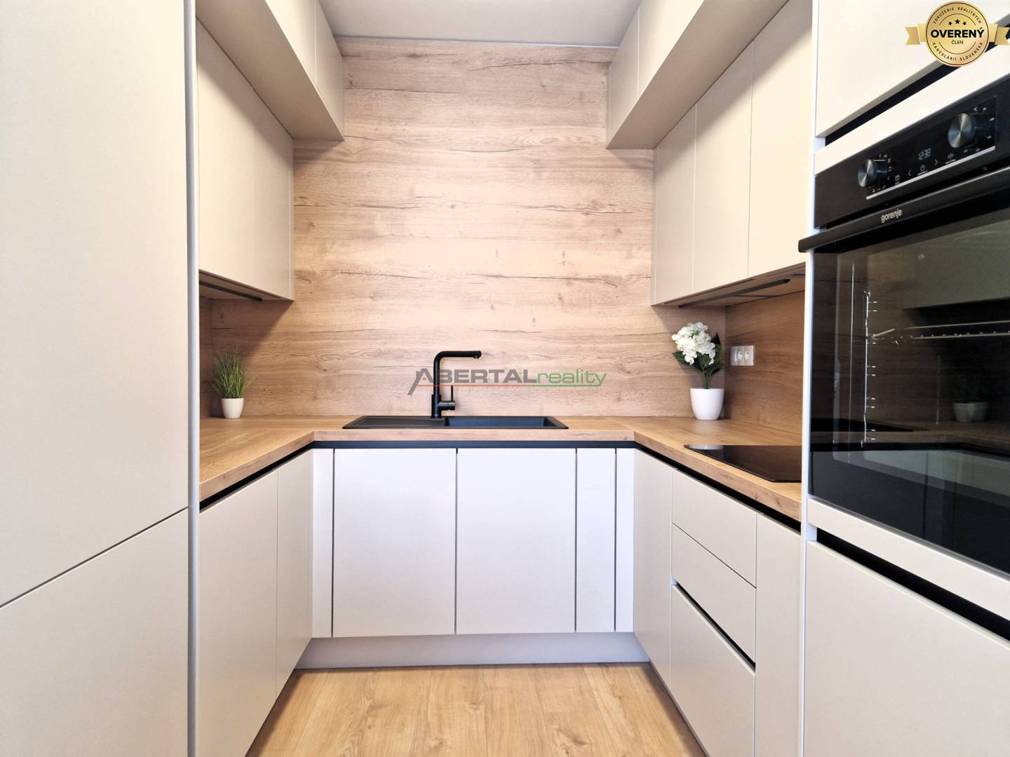 Rent One bedroom apartment, One bedroom apartment, Broskyňová, Senec,