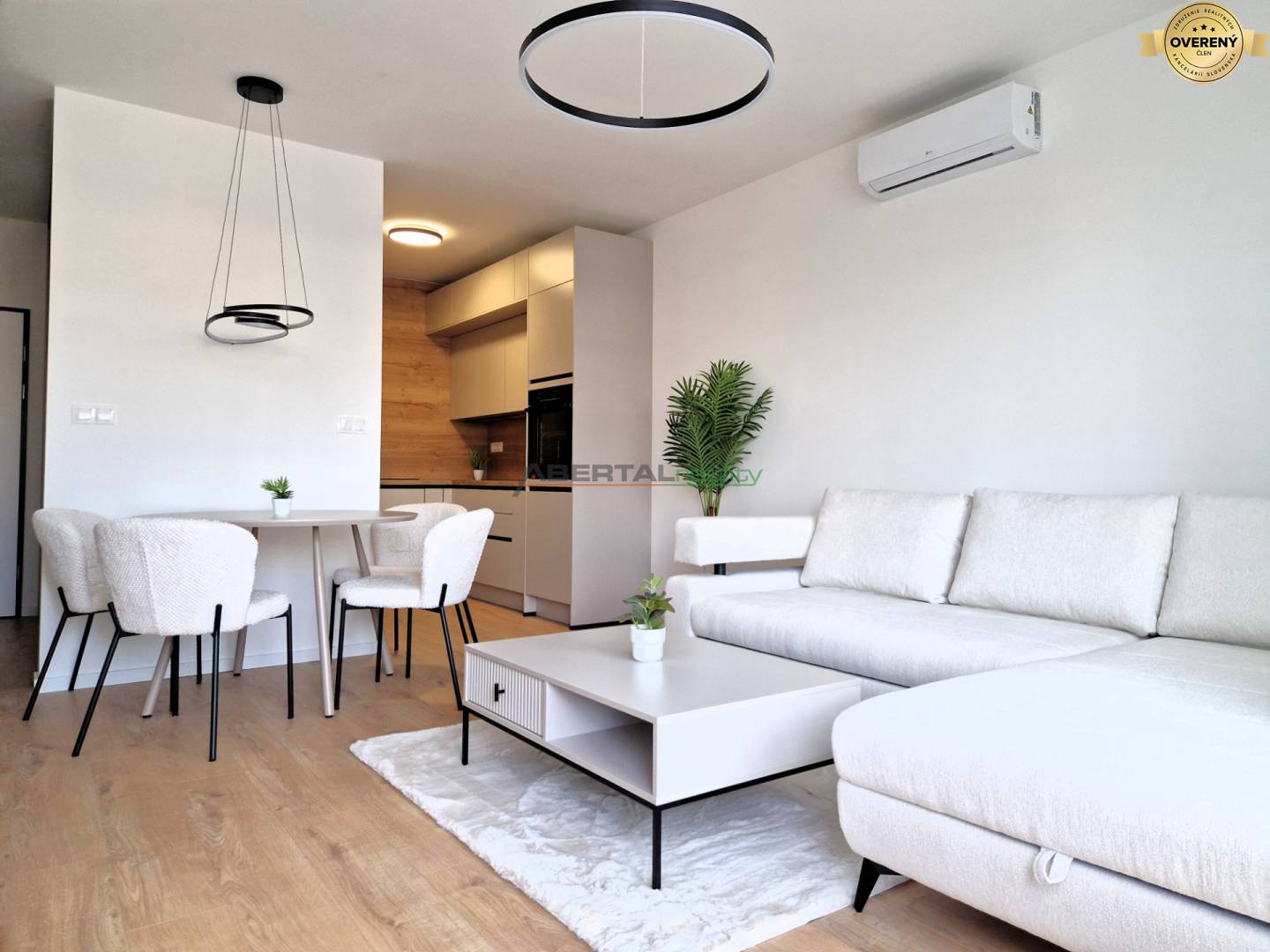 Rent One bedroom apartment, One bedroom apartment, Broskyňová, Senec,