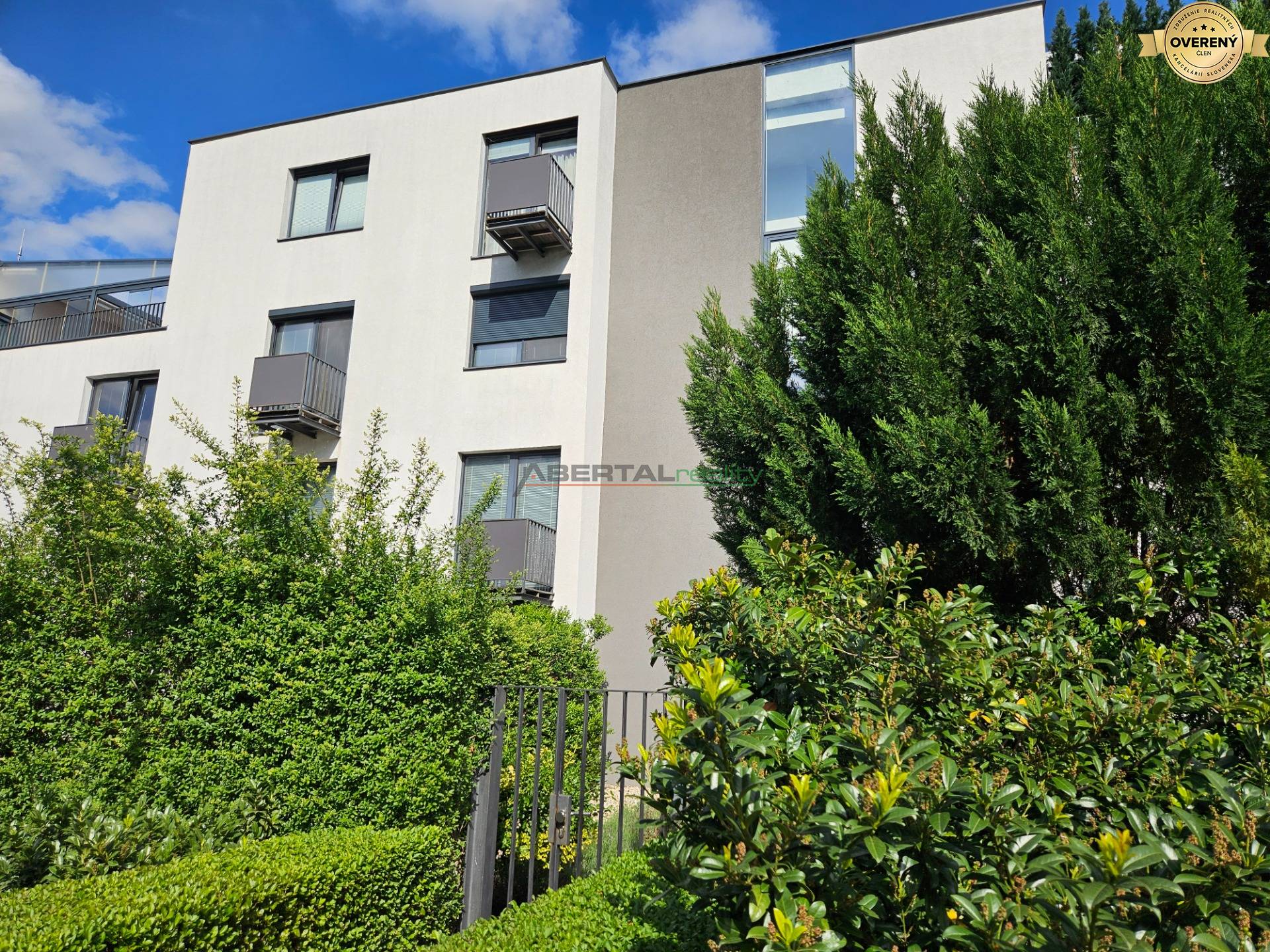 Modern 3-Room Apartment with Garden in Koliba, Bratislava