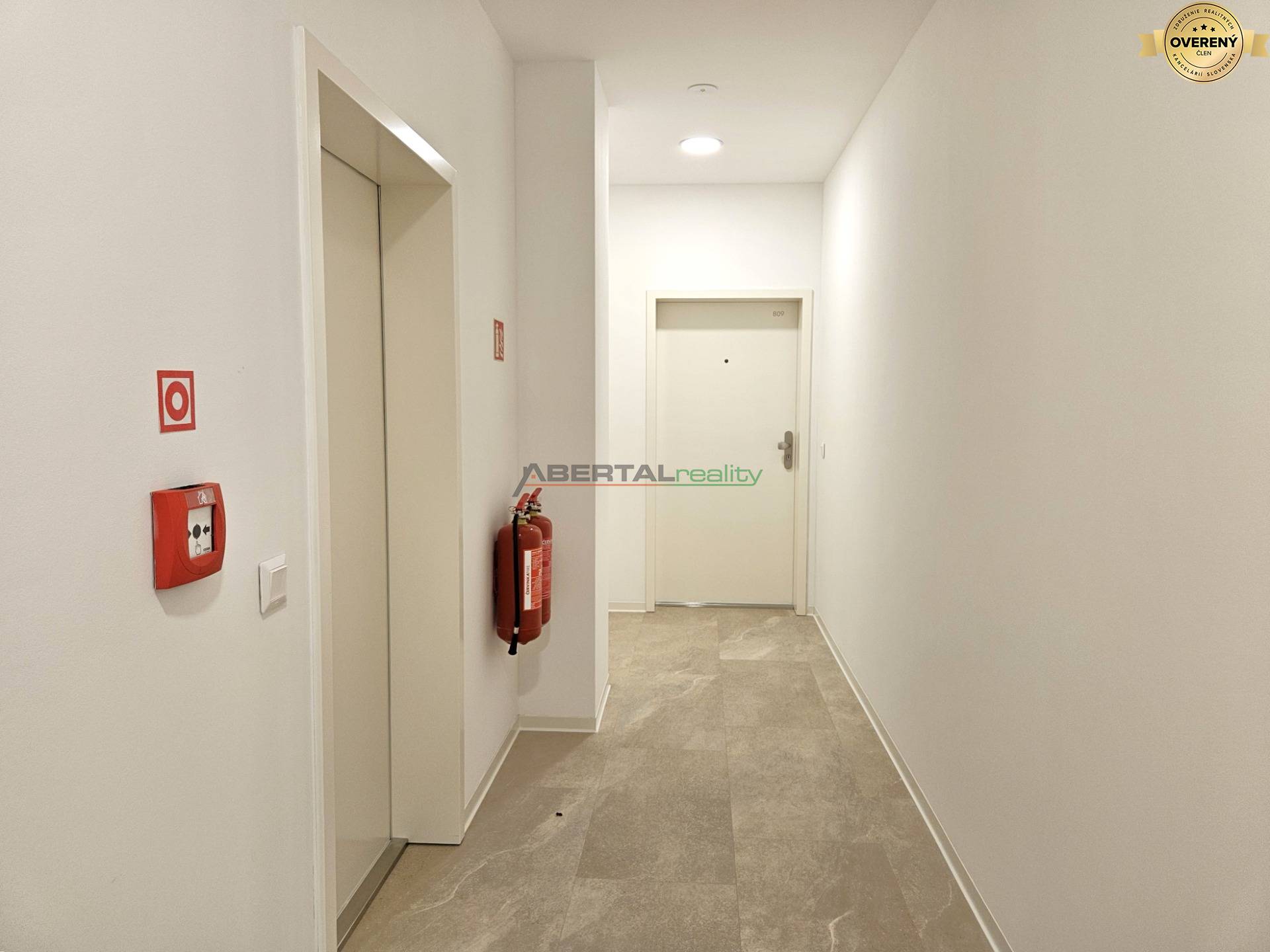 Rent Studio, Studio, Rožňavská, Bratislava - Nové Mesto, Slovakia