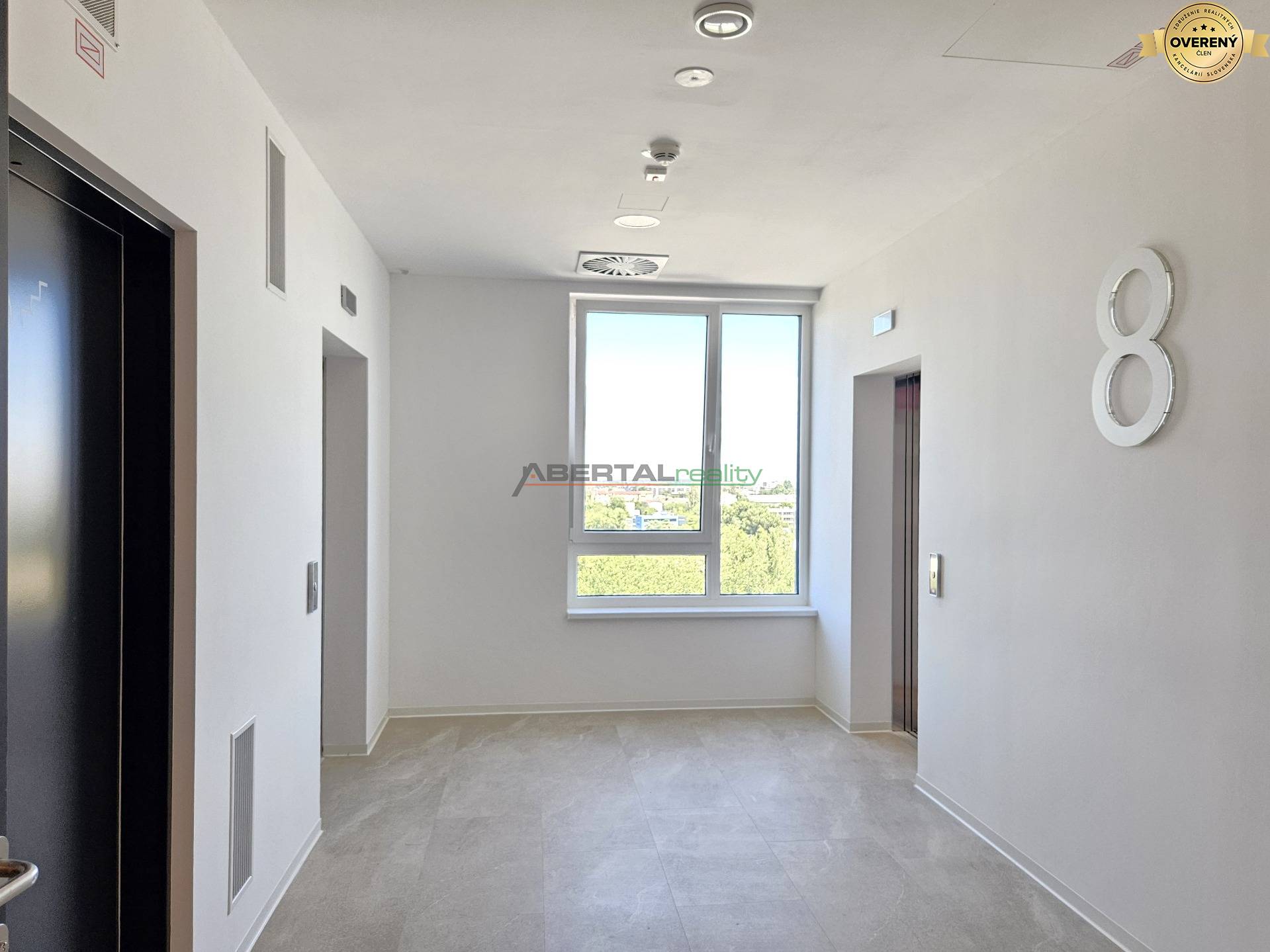 Rent Studio, Studio, Rožňavská, Bratislava - Nové Mesto, Slovakia