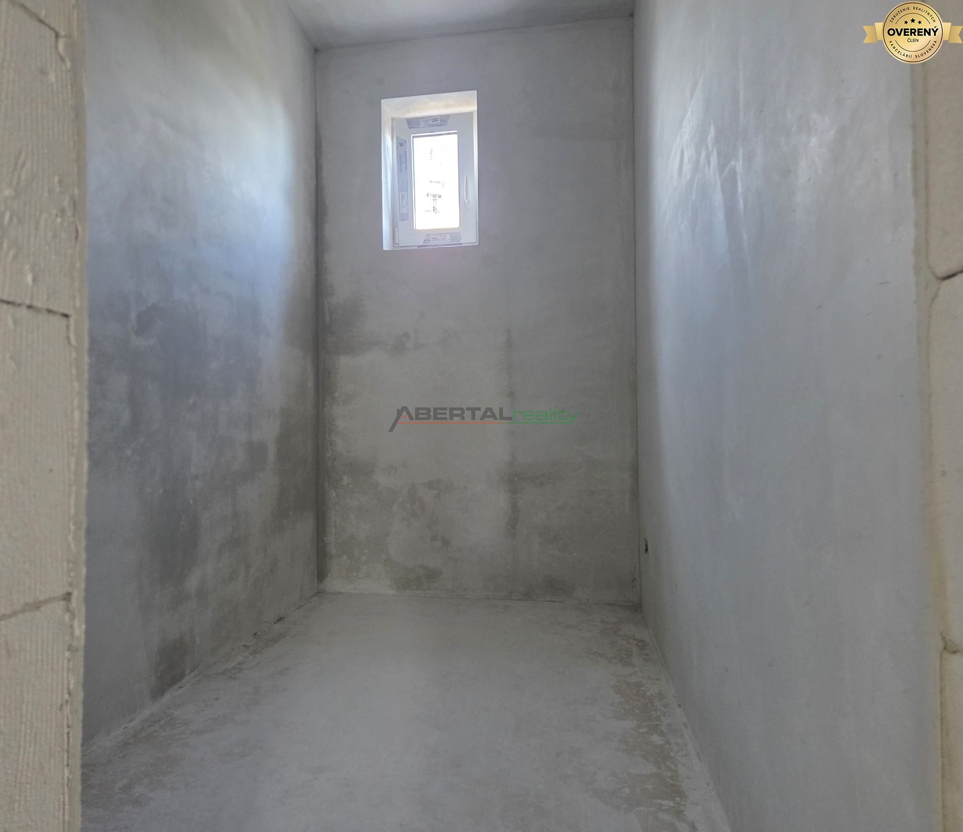 Sale Three bedroom apartment, Three bedroom apartment, Triblavinská, S