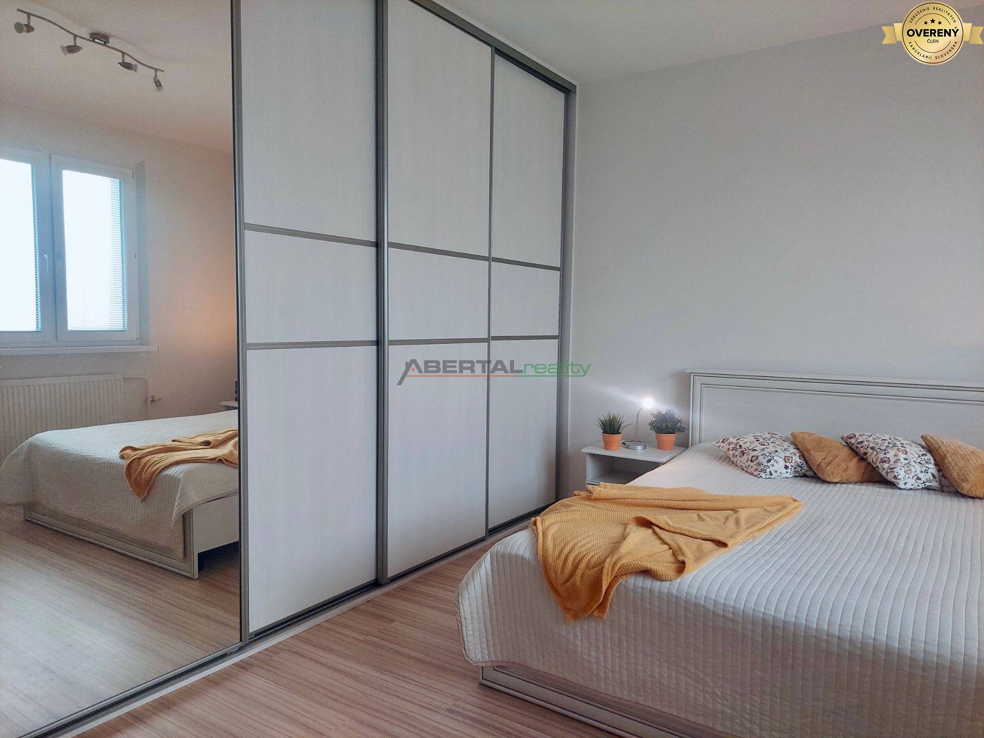 Rent Two bedroom apartment, Two bedroom apartment, Topoľčianska, Brati