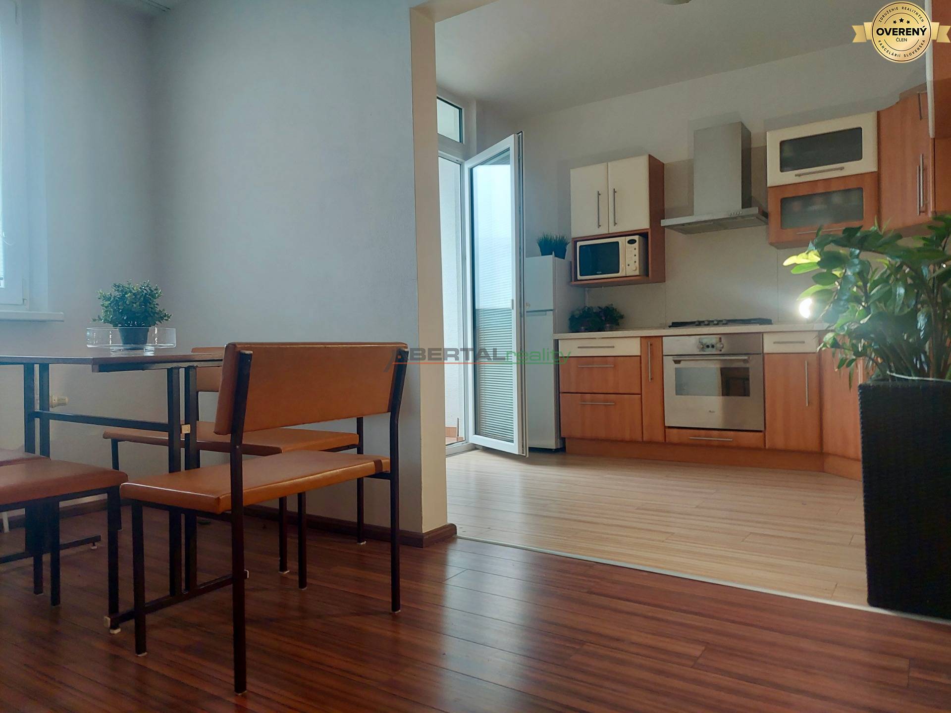 Rent Two bedroom apartment, Two bedroom apartment, Topoľčianska, Brati