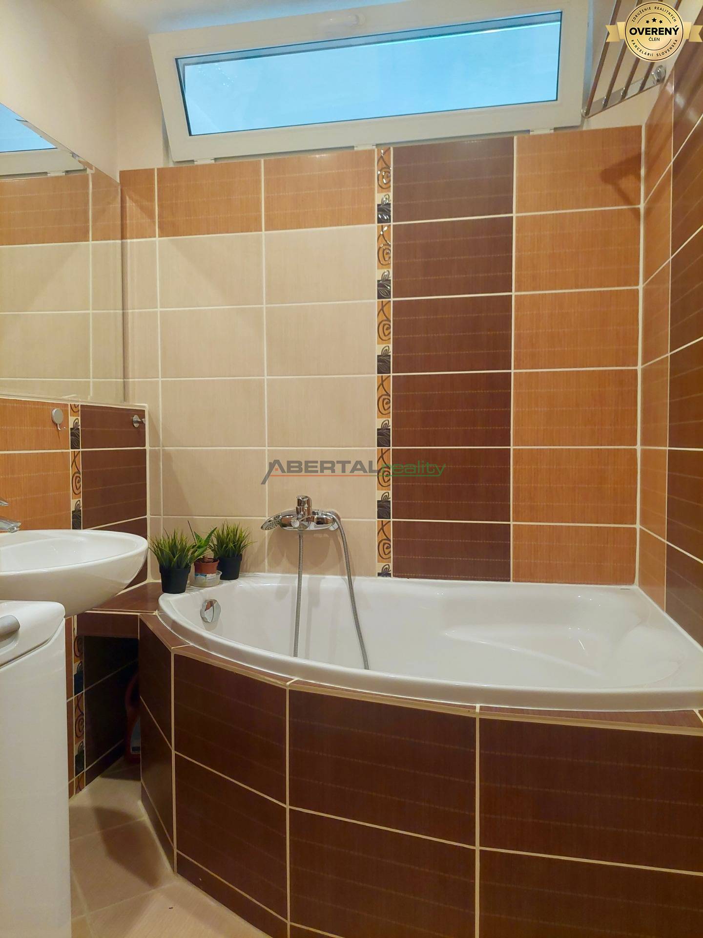 Rent Two bedroom apartment, Two bedroom apartment, Topoľčianska, Brati