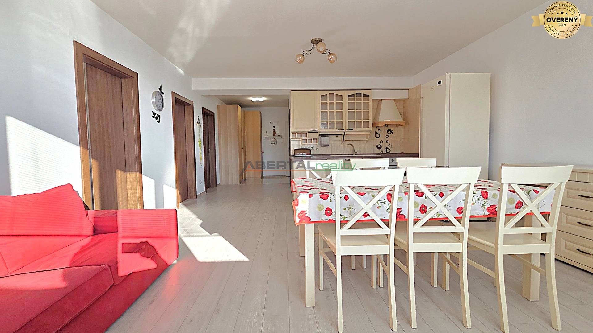 Sale Three bedroom apartment, Three bedroom apartment, Svätej rodiny,