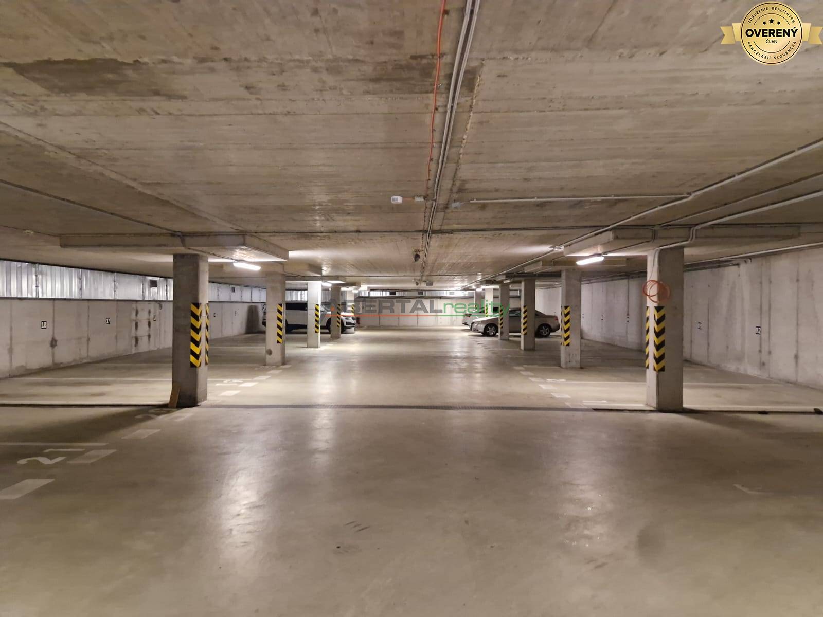 Rent Garage, Garage, Rožňavská, Bratislava - Ružinov, Slovakia