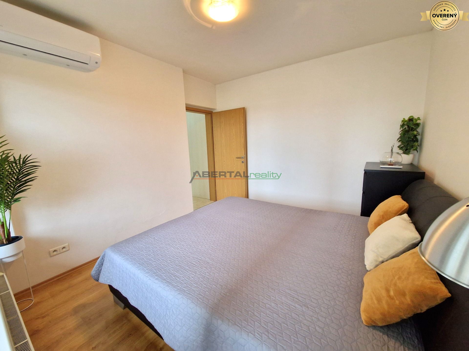 Rent Two bedroom apartment, Two bedroom apartment, Hrachová, Bratislav
