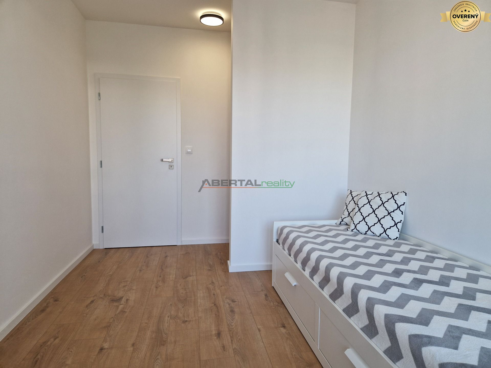 Rent Two bedroom apartment, Two bedroom apartment, Broskyňová, Senec,