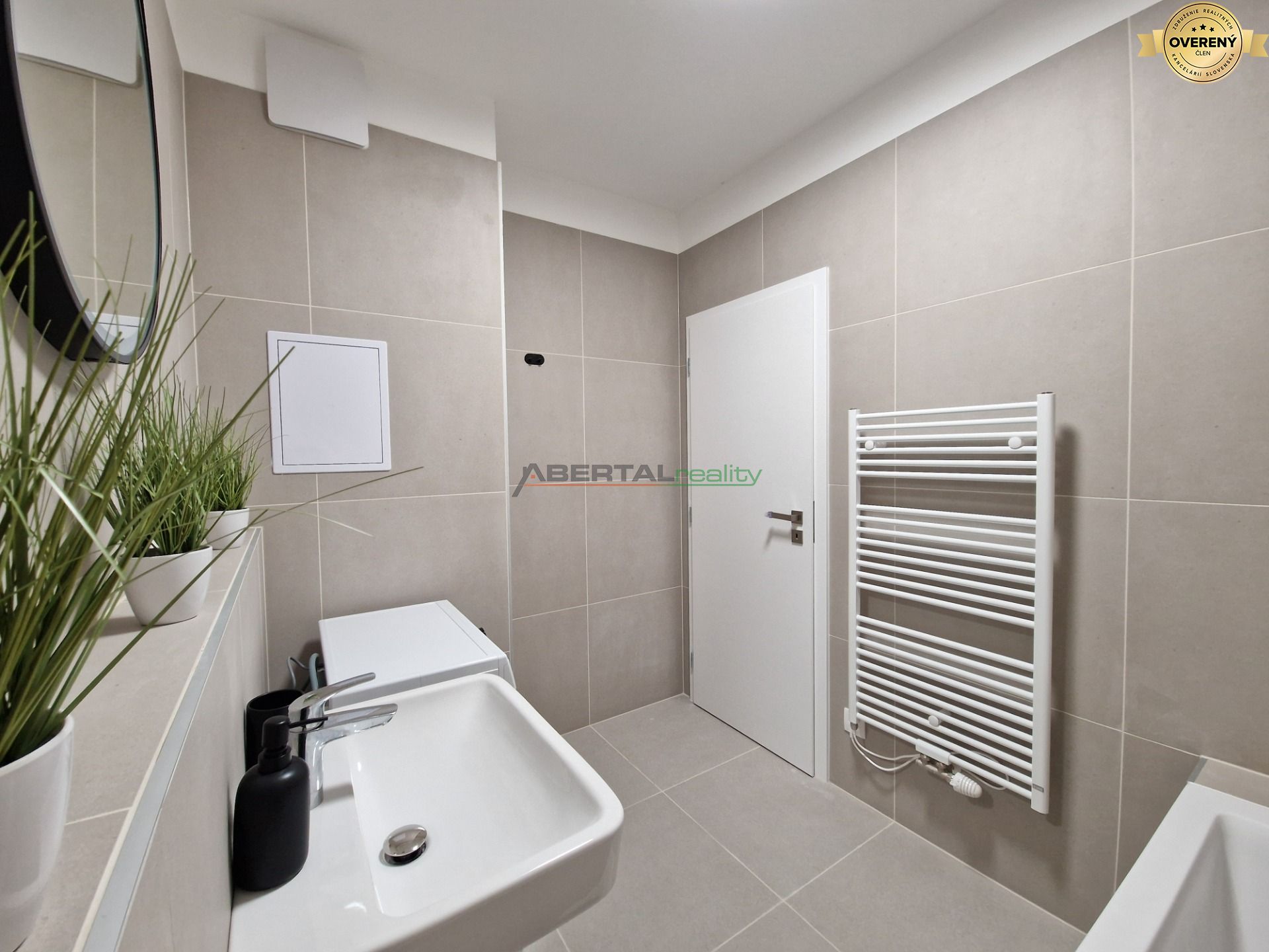 Rent Two bedroom apartment, Two bedroom apartment, Broskyňová, Senec,