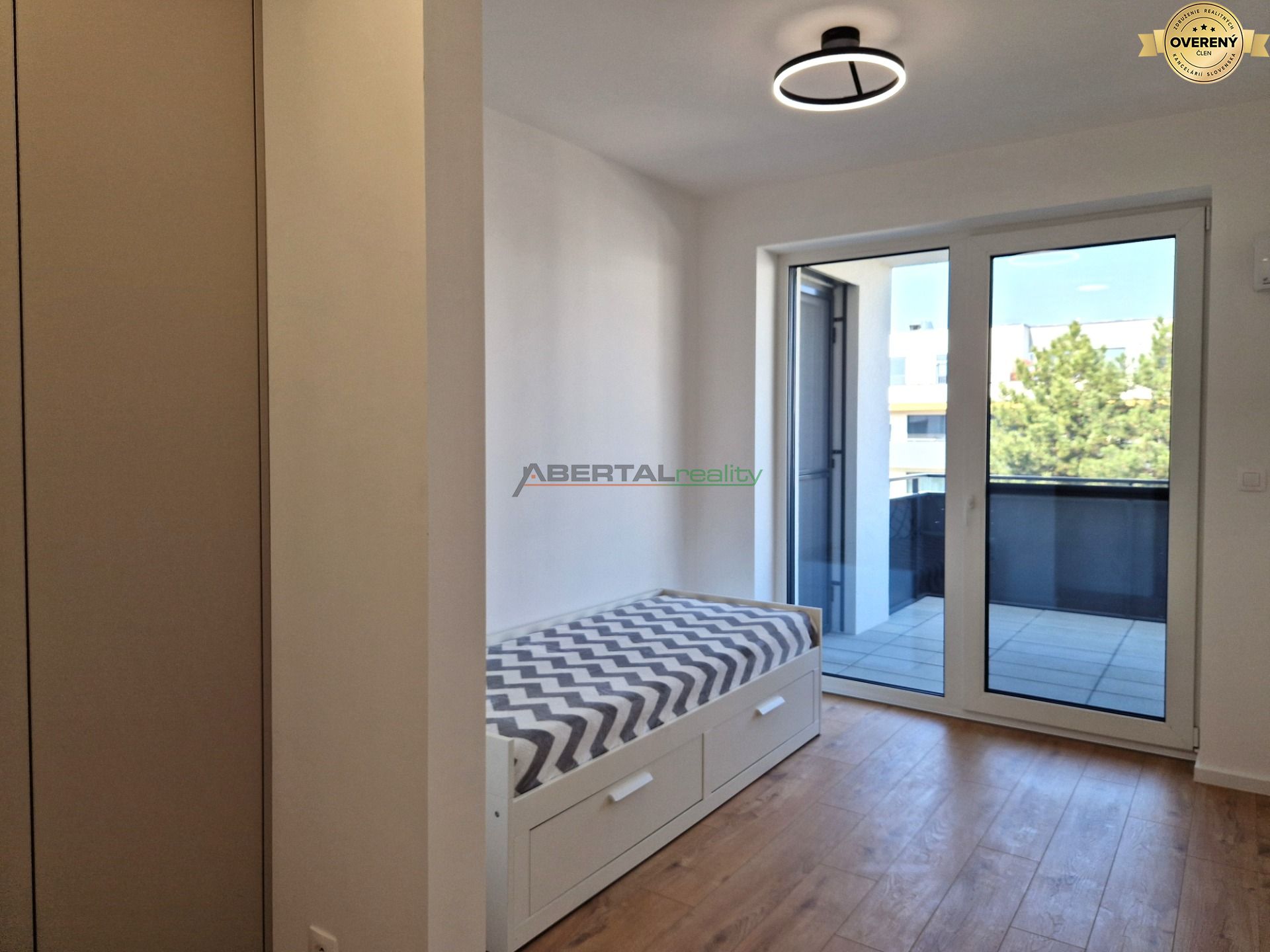 Rent Two bedroom apartment, Two bedroom apartment, Broskyňová, Senec,