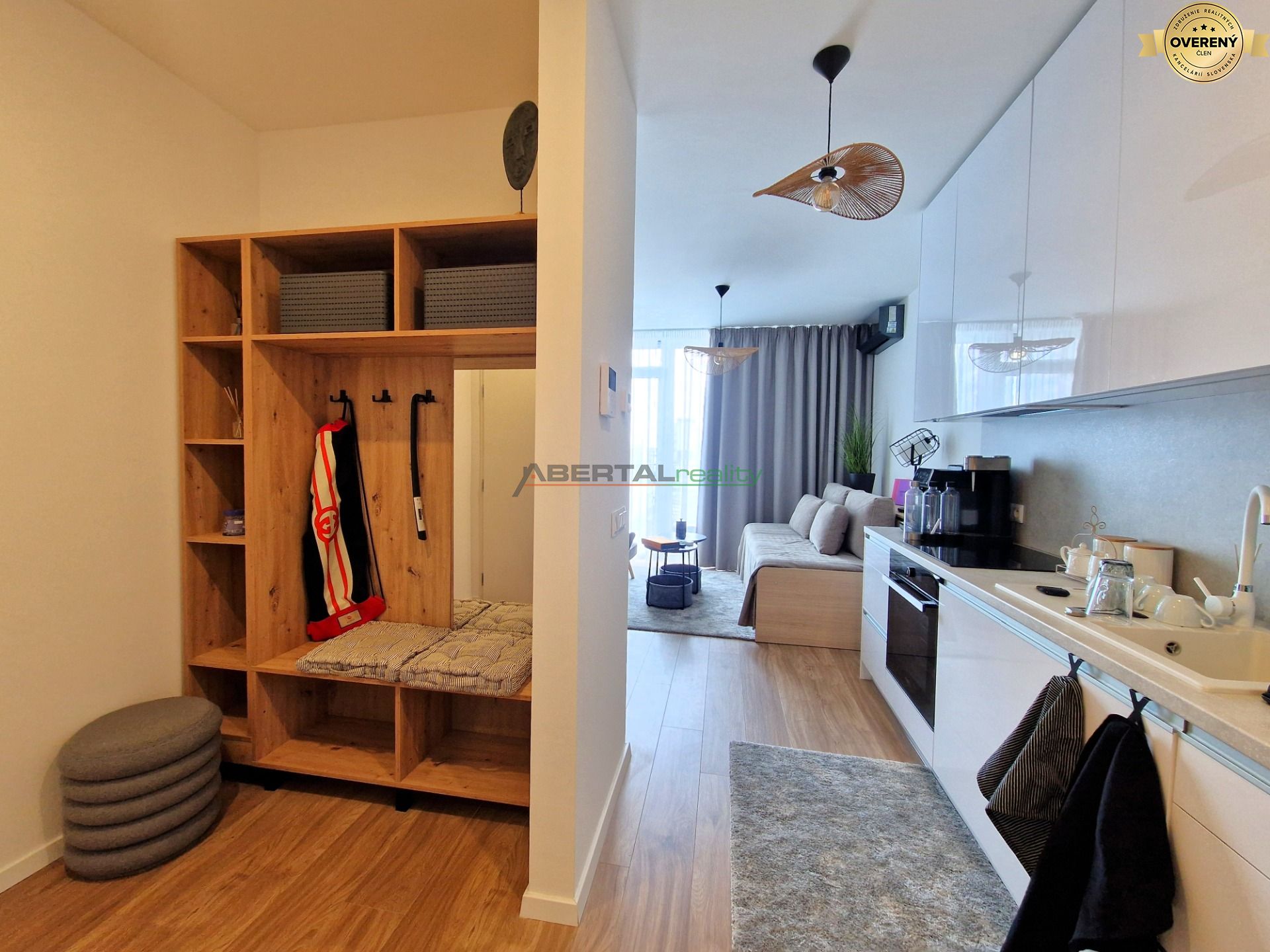 Rent Studio, Studio, Rožňavská, Bratislava - Nové Mesto, Slovakia