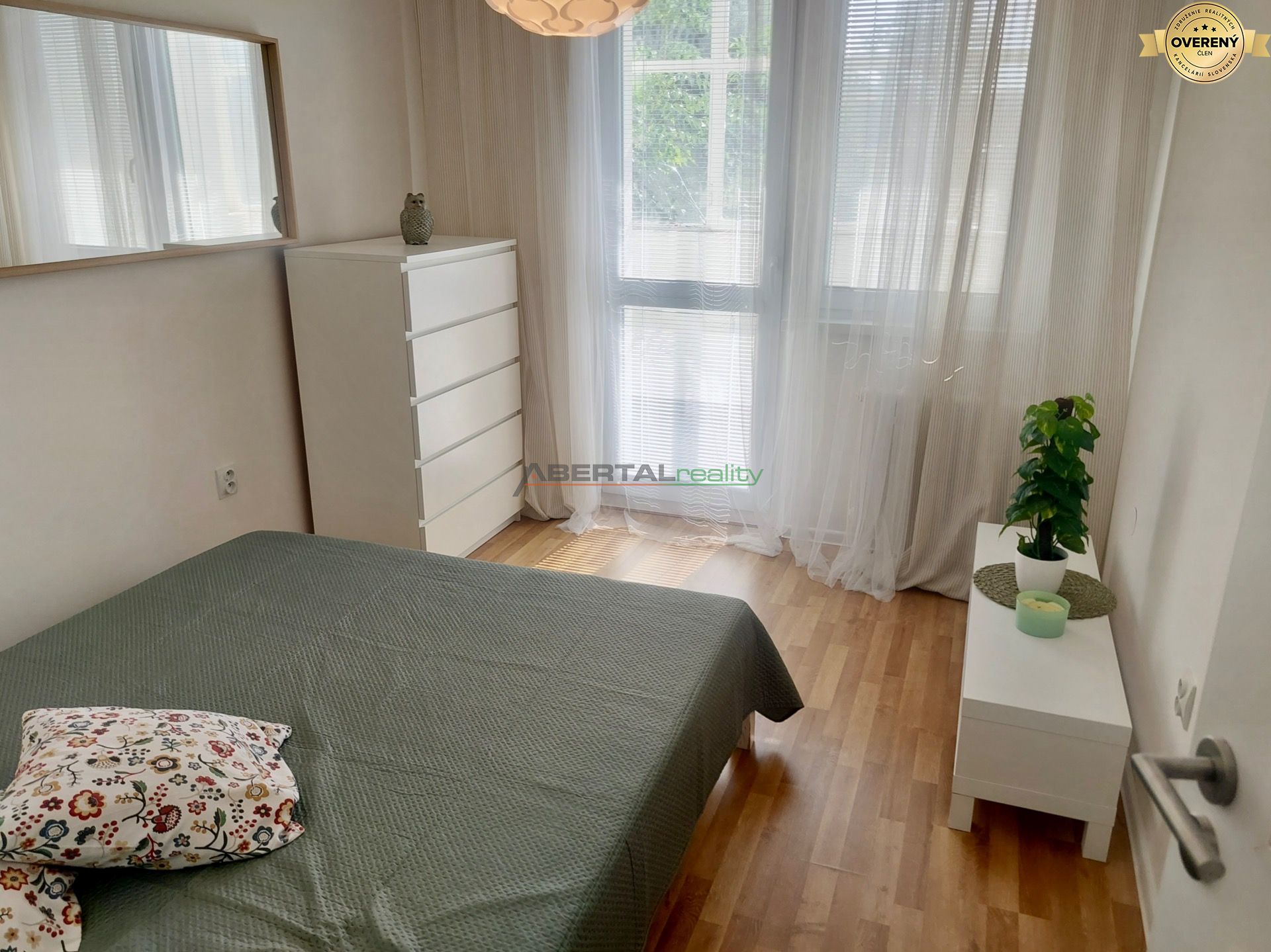Rent One bedroom apartment, One bedroom apartment, Hlaváčikova, Bratis