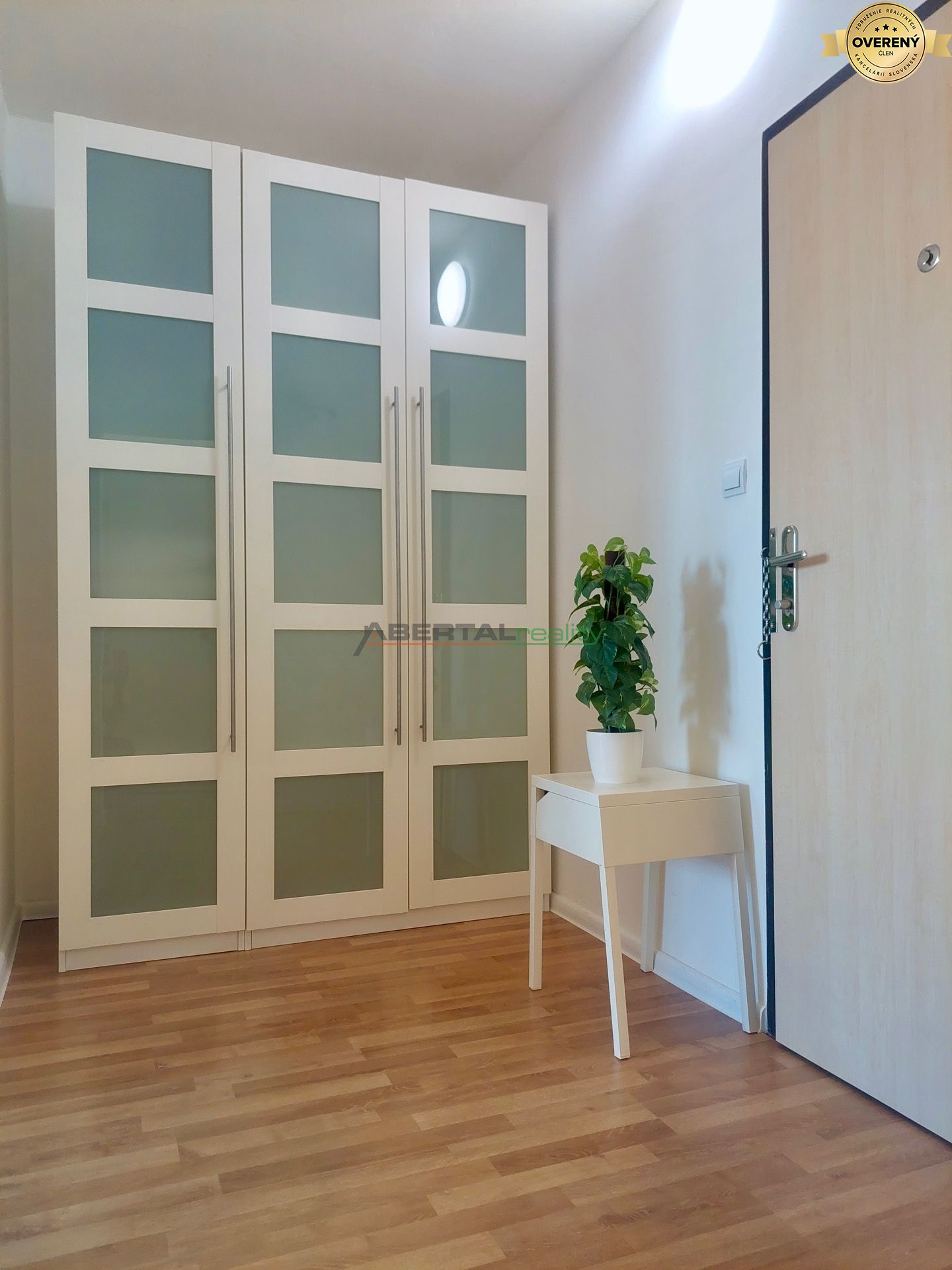 Rent One bedroom apartment, One bedroom apartment, Hlaváčikova, Bratis