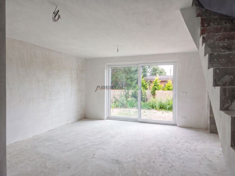 Sale Three bedroom apartment, Three bedroom apartment, Triblavinská, S